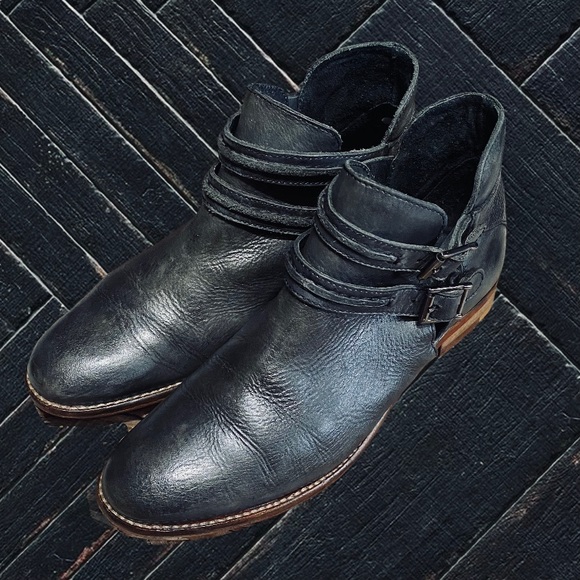 Free people low heel double buckle leather city style shooties size 37M EXC COND - Picture 3 of 15